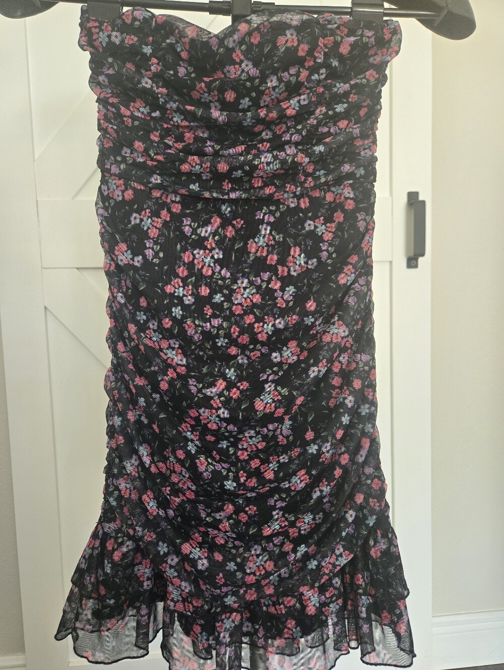 Black Strapless Floral Ruched Dress XS